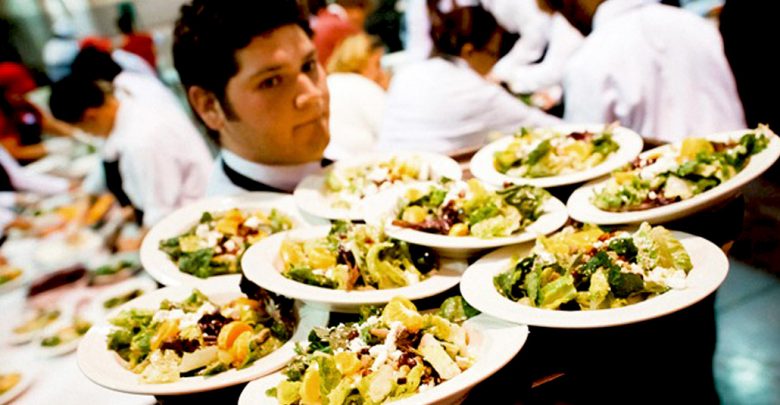7 Tips To Consider When Choosing A Wedding Caterer